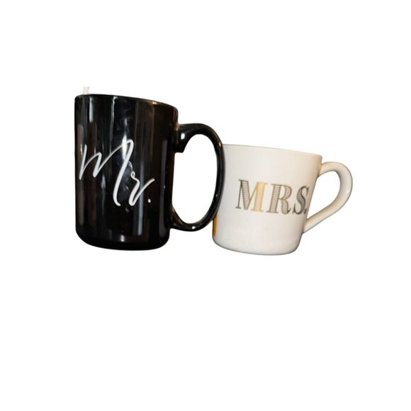 Mr. & Mrs. Ceramic Mug Set - Picture 1 of 10